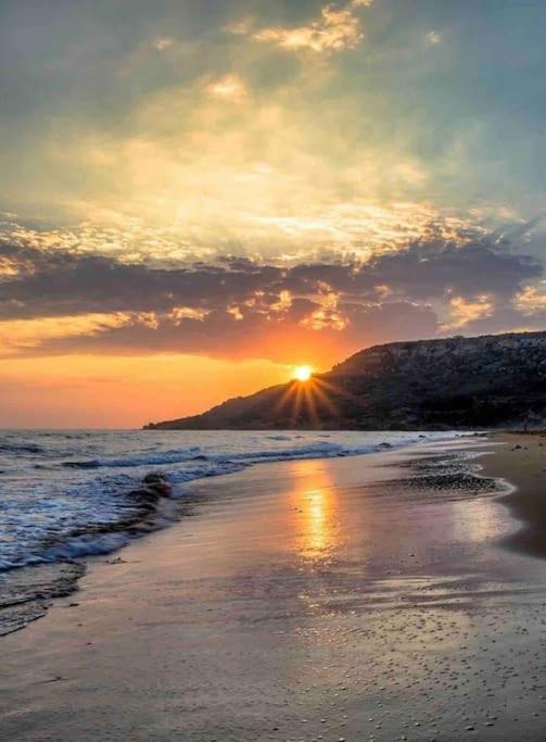 Sunset Apt Modern 1 Bedroom Apt Near The Beach Бирзеббуджа Экстерьер фото